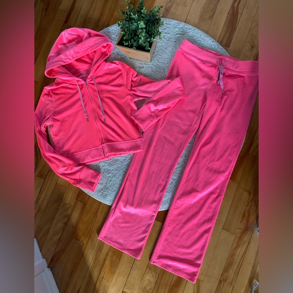 Aerie Real Good Bright Pink Velour Matching Set